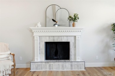 Beautiful Transformation Inside & Out...Newly Renovated Ranch on Persimmon Woods Golf Club in Missouri - for sale on GolfHomes.com, golf home, golf lot