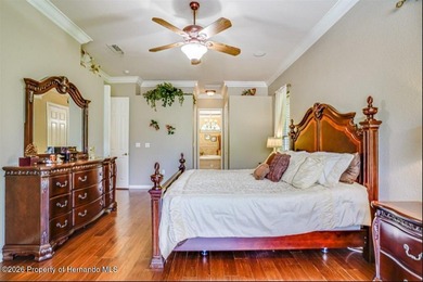 WELCOME TO YOUR BEAUTIFUL POOL HOME!! THIS STUNNING 3,000+ sq on Silverthorn Country Club in Florida - for sale on GolfHomes.com, golf home, golf lot