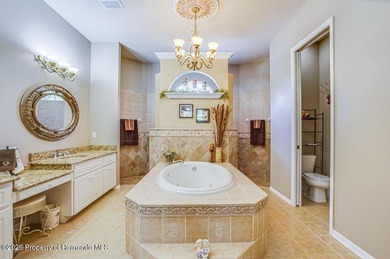 WELCOME TO YOUR BEAUTIFUL POOL HOME!! THIS STUNNING 3,000+ sq on Silverthorn Country Club in Florida - for sale on GolfHomes.com, golf home, golf lot