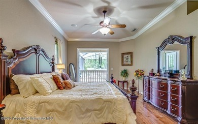 WELCOME TO YOUR BEAUTIFUL POOL HOME!! THIS STUNNING 3,000+ sq on Silverthorn Country Club in Florida - for sale on GolfHomes.com, golf home, golf lot