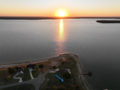 ABSOLUTELY BREATHTAKING VIEWS AND SUNSETS FROM THIS BEAUTIFUL on Cedar Creek Country Club in Texas - for sale on GolfHomes.com, golf home, golf lot