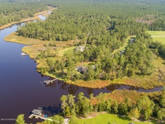 Beautiful waterfront home site in Dawson Creek subdivision on Minnesott Golf & Country Club in North Carolina - for sale on GolfHomes.com, golf home, golf lot