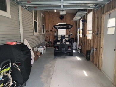 LOCATION! LOCATION!! 3 BEDROOM, 2 BATH (2016 Palm Harbor) -- on Spessard Holland Golf Course in Florida - for sale on GolfHomes.com, golf home, golf lot