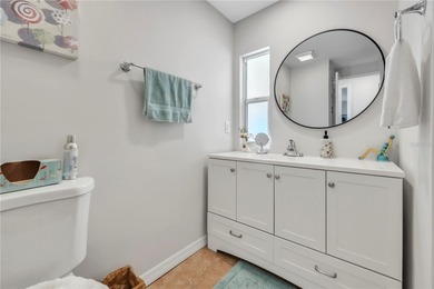 Under contract-accepting backup offers. Discover comfort, style on Maple Leaf Golf and Country Club in Florida - for sale on GolfHomes.com, golf home, golf lot