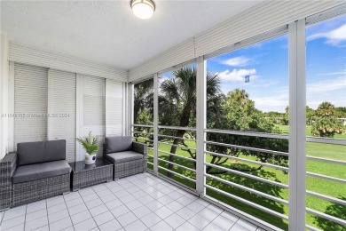 Large 3 Bedroom/ 2.5 Bath Condo W/ Open Floor Plan, Located In on Oaks Country Club in Florida - for sale on GolfHomes.com, golf home, golf lot