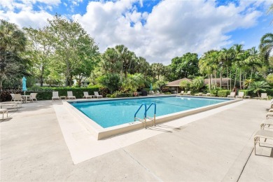 Large 3 Bedroom/ 2.5 Bath Condo W/ Open Floor Plan, Located In on Oaks Country Club in Florida - for sale on GolfHomes.com, golf home, golf lot