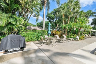 Large 3 Bedroom/ 2.5 Bath Condo W/ Open Floor Plan, Located In on Oaks Country Club in Florida - for sale on GolfHomes.com, golf home, golf lot