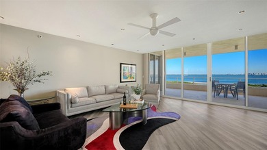 This sought-after 2,550 sq. ft. Cayman model in Grand Bay is on Links on Longboat Golf Club in Florida - for sale on GolfHomes.com, golf home, golf lot