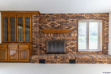 Tim Salzbrenner, M: , tsalzbrenner,   - Enjoy resort-style on Oak Hills Country Club in Nebraska - for sale on GolfHomes.com, golf home, golf lot