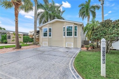 This is a newer manufactured home, TURNKEY FURNISHED and on Silver Lakes Resort and Golf Club in Florida - for sale on GolfHomes.com, golf home, golf lot