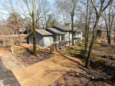 Lovely Eden Isle on the 15th fairway of the Red Apple on Red Apple Inn and Country Club in Arkansas - for sale on GolfHomes.com, golf home, golf lot