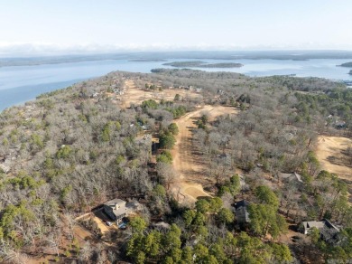 Lovely Eden Isle on the 15th fairway of the Red Apple on Red Apple Inn and Country Club in Arkansas - for sale on GolfHomes.com, golf home, golf lot