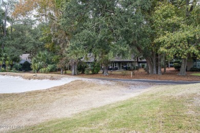 Located across from the Dolphin Head Recreation Area, this on Dolphin Head Golf Club in South Carolina - for sale on GolfHomes.com, golf home, golf lot