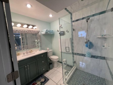 BIG PRICE ADJUSTMENT!  Well-maintained 2 bed/2 bath condo in on Kings Point Golf -Flanders Way in Florida - for sale on GolfHomes.com, golf home, golf lot