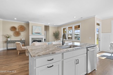 LOOKING FOR A NEW HOME FOR THE HOLIDAYS?! Up to a $6,000 choose on Topsail Green Golf Club in North Carolina - for sale on GolfHomes.com, golf home, golf lot