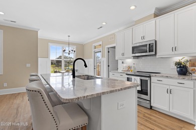 LOOKING FOR A NEW HOME FOR THE HOLIDAYS?! Up to a $6,000 choose on Topsail Green Golf Club in North Carolina - for sale on GolfHomes.com, golf home, golf lot