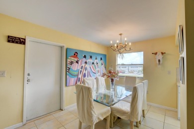 Welcome home to this move in ready 2nd floor corner in the on Kings Point Golf - Executive in Florida - for sale on GolfHomes.com, golf home, golf lot