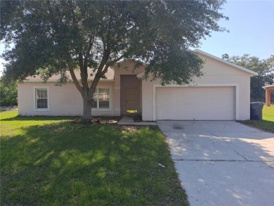 This is the home you've been waiting for! Featuring a spacious on Stonegate Golf Club in Florida - for sale on GolfHomes.com, golf home, golf lot