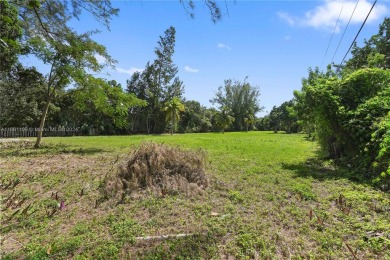 Just reduced by $100,000 and seller wants offers ASAP on Killian Greens Golf Club in Florida - for sale on GolfHomes.com, golf home, golf lot