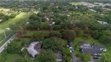 Just reduced by $100,000 and seller wants offers ASAP on Killian Greens Golf Club in Florida - for sale on GolfHomes.com, golf home, golf lot