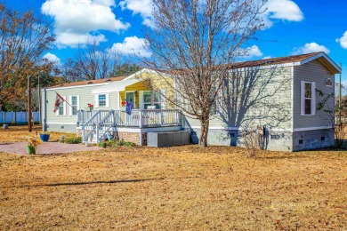 Enjoy this 3-bedroom 2 bath home with NO HOA, nestled in Little on Eagle Nest Golf Club in South Carolina - for sale on GolfHomes.com, golf home, golf lot