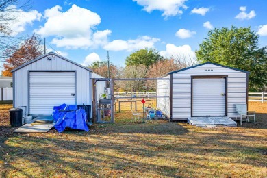 Enjoy this 3-bedroom 2 bath home with NO HOA, nestled in Little on Eagle Nest Golf Club in South Carolina - for sale on GolfHomes.com, golf home, golf lot