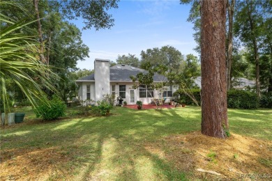 Welcome to Rainbow Springs Country Club Estates! This spacious on Rainbow Springs Golf and Country Club in Florida - for sale on GolfHomes.com, golf home, golf lot