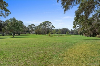 Welcome to Rainbow Springs Country Club Estates! This spacious on Rainbow Springs Golf and Country Club in Florida - for sale on GolfHomes.com, golf home, golf lot