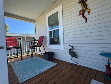 Welcome to your dream home! This stunning 3-bedroom, 2-bathroom on Rolling Green Golf Course in Florida - for sale on GolfHomes.com, golf home, golf lot