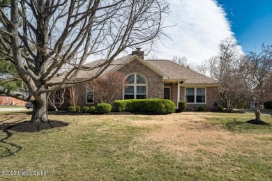 Luxury Living in Hunting Creek - Welcome Home! Nestled in the on Hunting Creek Country Club in Kentucky - for sale on GolfHomes.com, golf home, golf lot