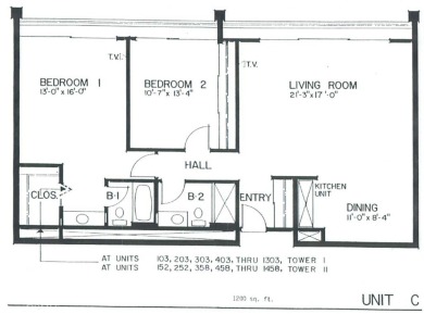 BEST LOCATION IN THE TOWERS!  Spacious *C* unit with beautiful on Leisure Village Par 3 Golf Course in California - for sale on GolfHomes.com, golf home, golf lot