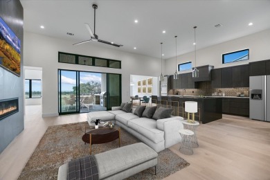 April 2025 buyer incentives include a $20k buyer discretionary on Summit Rock Golf Course in Texas - for sale on GolfHomes.com, golf home, golf lot