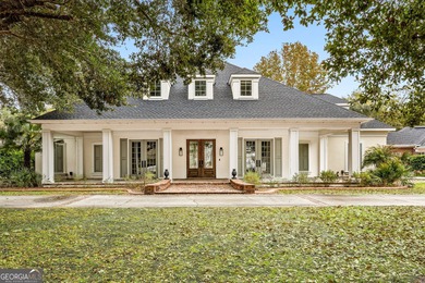 Welcome to this stunning Southern Colonial home offering over 3 on The Club At Osprey Cove in Georgia - for sale on GolfHomes.com, golf home, golf lot