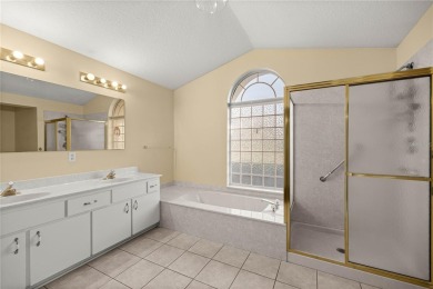 Amazing and spacious 2-bedroom, 2-bathroom home in the highly on Ocala Palms Golf and Country Club in Florida - for sale on GolfHomes.com, golf home, golf lot