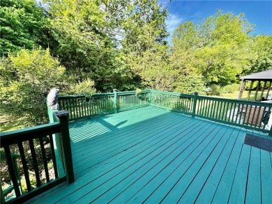 This beautiful home is waiting for you, set on .82 acres backs on Holiday Island Golf Course in Arkansas - for sale on GolfHomes.com, golf home, golf lot