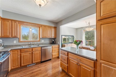 Absolutely meticulously maintained split entry home on corner, 0 on Forest Hills Golf Club in Minnesota - for sale on GolfHomes.com, golf home, golf lot