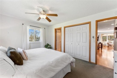 Absolutely meticulously maintained split entry home on corner, 0 on Forest Hills Golf Club in Minnesota - for sale on GolfHomes.com, golf home, golf lot