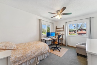 Absolutely meticulously maintained split entry home on corner, 0 on Forest Hills Golf Club in Minnesota - for sale on GolfHomes.com, golf home, golf lot