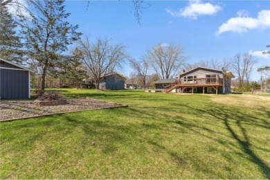 Absolutely meticulously maintained split entry home on corner, 0 on Forest Hills Golf Club in Minnesota - for sale on GolfHomes.com, golf home, golf lot