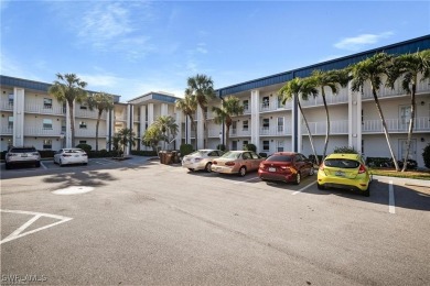 Discover your *golfers paradise* in this stunning 3rd-floor on Seven Lakes Golf and Tennis Community in Florida - for sale on GolfHomes.com, golf home, golf lot