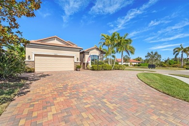 SHOWSTOPPER MULTI-GENERATIONAL POOL HOME WITH DETACHED CASITA IN on Rosedale Golf and Tennis Club in Florida - for sale on GolfHomes.com, golf home, golf lot