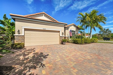 SHOWSTOPPER MULTI-GENERATIONAL POOL HOME WITH DETACHED CASITA IN on Rosedale Golf and Tennis Club in Florida - for sale on GolfHomes.com, golf home, golf lot