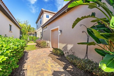 SHOWSTOPPER MULTI-GENERATIONAL POOL HOME WITH DETACHED CASITA IN on Rosedale Golf and Tennis Club in Florida - for sale on GolfHomes.com, golf home, golf lot