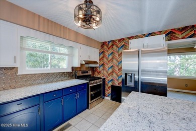 Motivated sellers offering $5,000 buyer incentive! Welcome to on River Bend Golf and Country Club in North Carolina - for sale on GolfHomes.com, golf home, golf lot