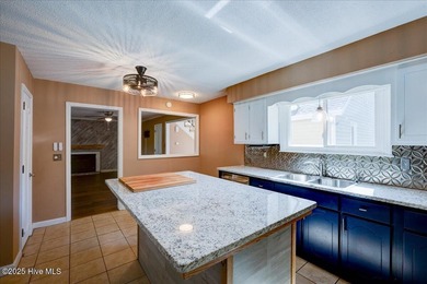 Motivated sellers offering $5,000 buyer incentive! Welcome to on River Bend Golf and Country Club in North Carolina - for sale on GolfHomes.com, golf home, golf lot