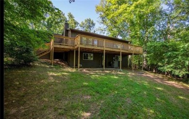 Welcome to your stunningly renovated 1872SF gem! Boasts modern on Bella Vista Country Club - Kingswood in Arkansas - for sale on GolfHomes.com, golf home, golf lot