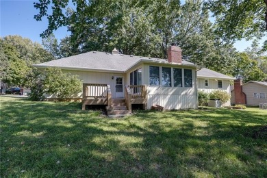 Spacious 3 Bedroom, 3 Bath Ranch Home with 4 Season Sun Room on Royal Meadows Golf Course in Missouri - for sale on GolfHomes.com, golf home, golf lot