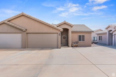 Nestled in a quiet and peaceful area, this inviting 2 bed, 2 on Sky Mountain Golf Course in Utah - for sale on GolfHomes.com, golf home, golf lot