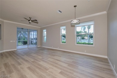TOTALLY REMODELED 3 BEDROOM END UNIT CONDO IN THE LAKE VILLAGE on Lexington Country Club in Florida - for sale on GolfHomes.com, golf home, golf lot