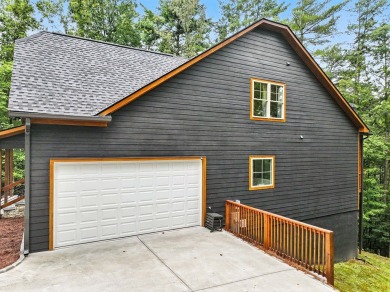 This stunning 4-bedroom, 4-bath home offers the perfect blend of on White Path Golf Club in Georgia - for sale on GolfHomes.com, golf home, golf lot